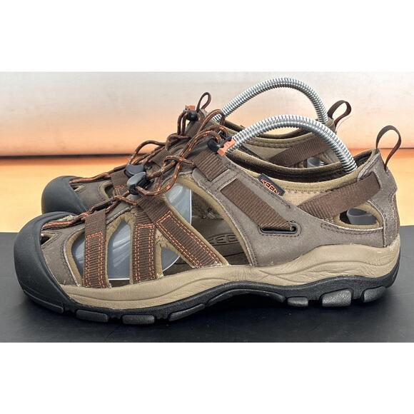 KEEN Unisex-Newport Closed Toe Water Sandals Closed Back Brown Sz 9 EU 42